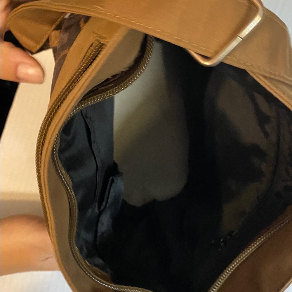 Chic Brown Circle Pattern Crossbody Bag - image 3